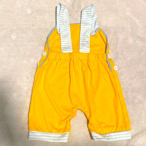 Abby & Evie Romper Overall Yellow Light Blue White “Bee Happy” with Buttons 12m - Picture 3 of 5